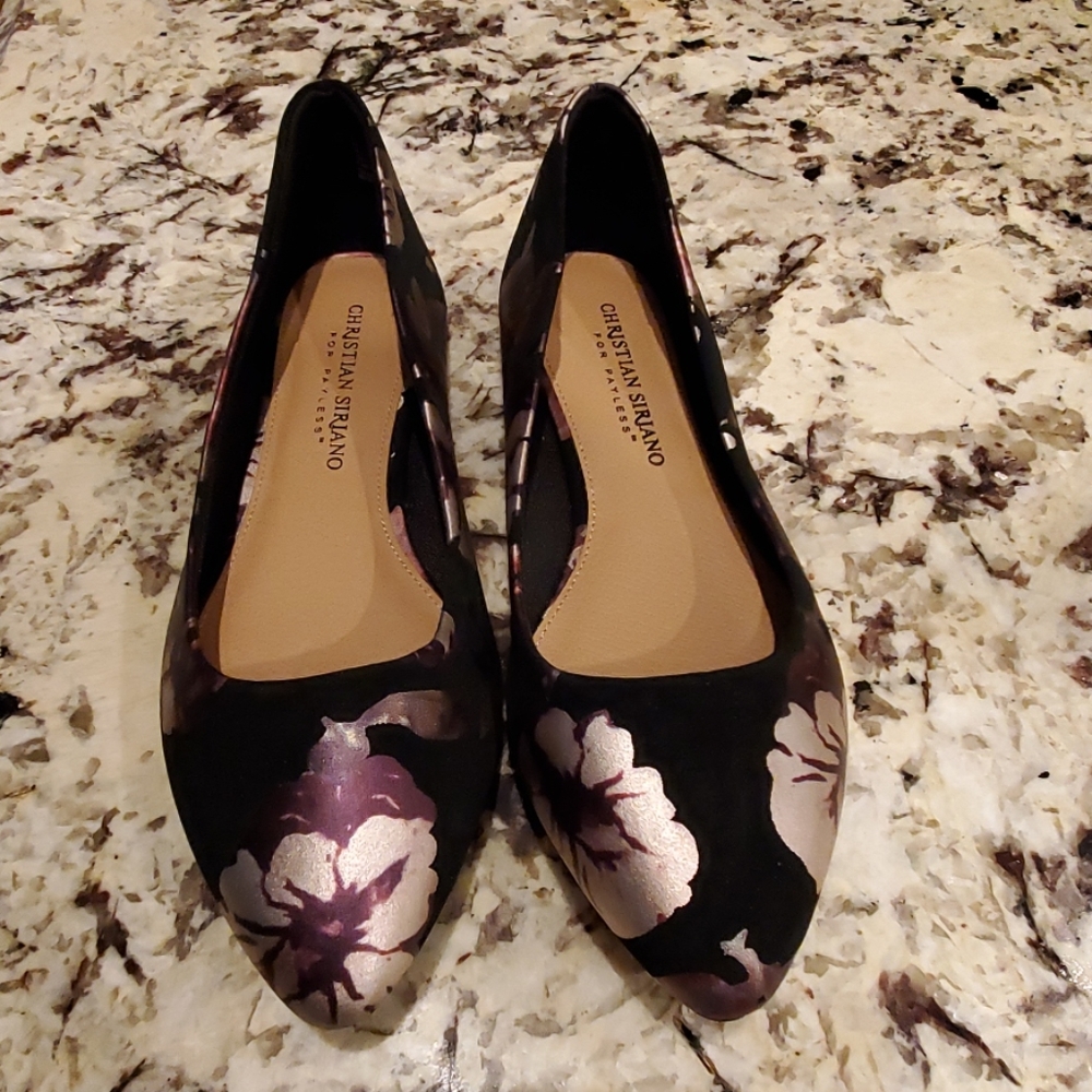 Christian Siriano Flats